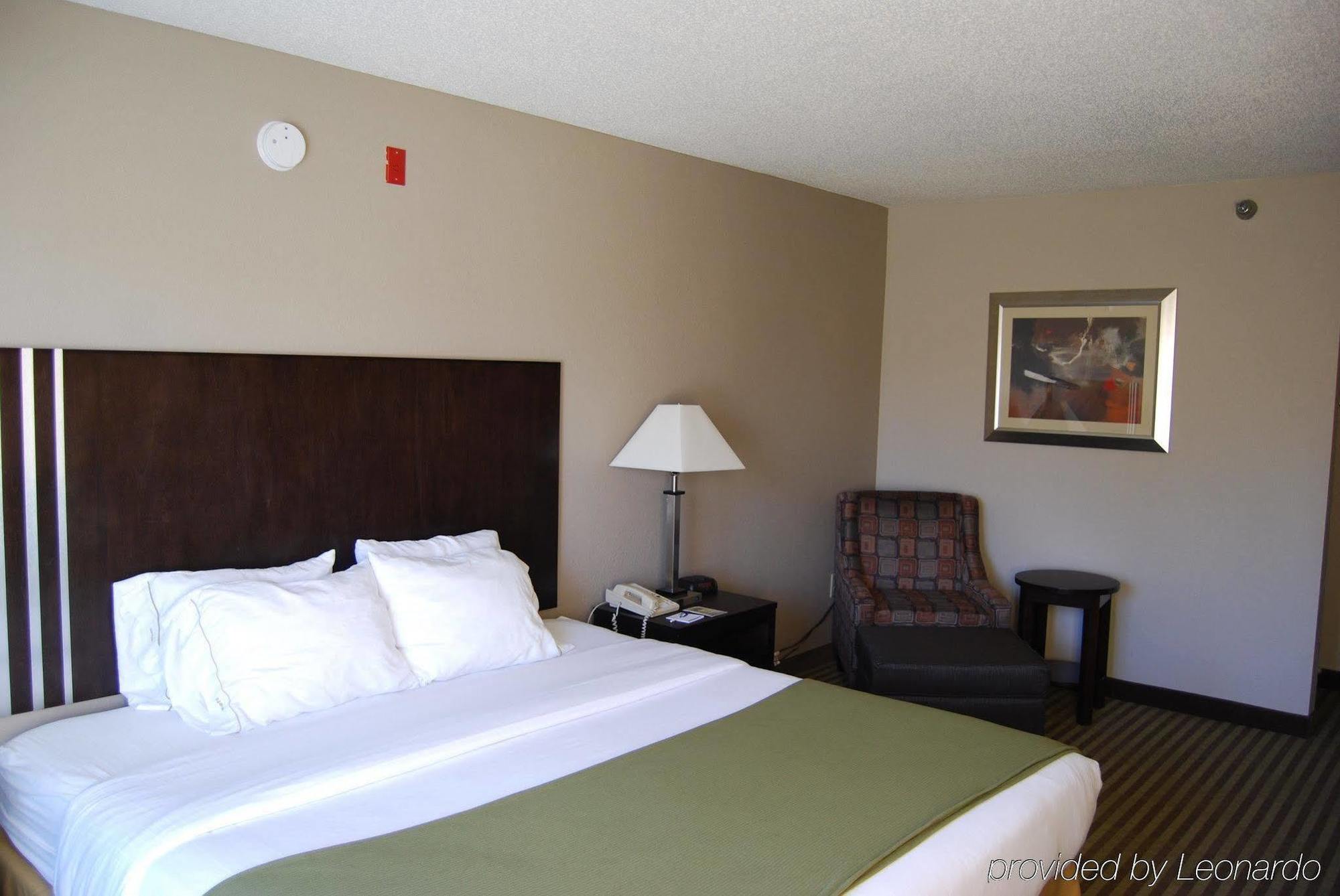 Holiday Inn Express & Suites Tell City By Ihg Quarto foto
